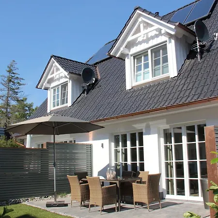 Navis Ferienhaus *